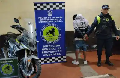 Robaron una moto de alta gama en Manantial Sur y lo que encontraron después sorprendió a la policía