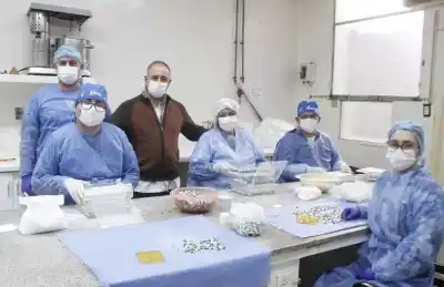 Producen 36.000 cápsulas por semana del antiviral clave contra la influenza