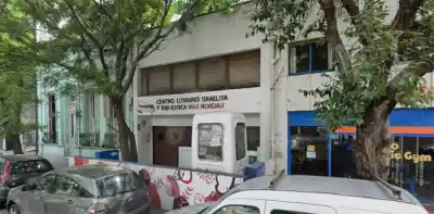 Lo encontraron durmiendo y lo que hallaron en su casa dejó helada a la Policía