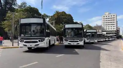 El nuevo respiro que Jaldo le dio a los empresarios de colectivos para evitar la quiebra