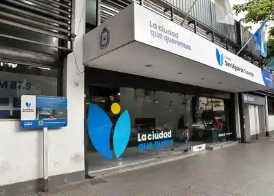 Denuncian a cinco funcionarios del gabinete de Rossana Chahla por contrataciones millonarias: los detalles que no contaron
