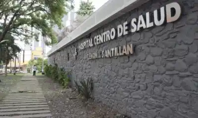 Padre de familia murió en un hospital y cinco médicos quedaron imputados: lo que hicieron con él antes de darle el alta