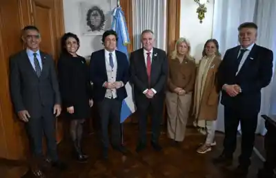 El embajador de Turquía visitó a Jaldo y reveló el primer lugar que conoció en Tucumán