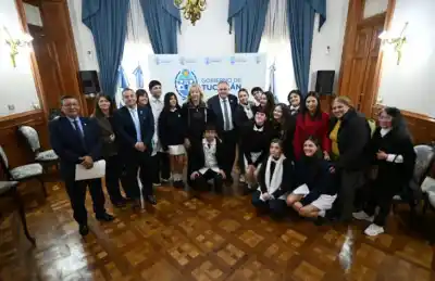 La promesa del Gobernador que dejó sin efecto una marcha estudiantil