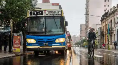 ¿A dónde ir si te enfermas? El detalle que nadie te contó del feriado del 25 de Mayo en la capital