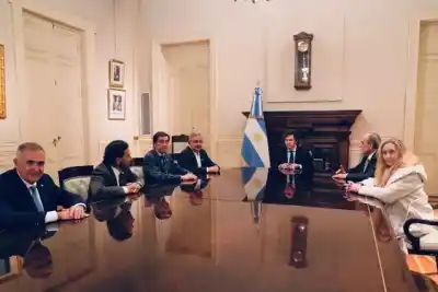 El plan del Gobierno para eliminar Ingresos Brutos y las tasas municipales que genera polémica
