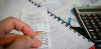 El FMI presiona para duplicar los trabajadores que pagan Ganancias: ¿quién será el próximo en la mira?