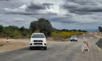 Hallaron un cuerpo maniatado dentro de una Traffic en Jujuy: buscan a un comerciante tucumano