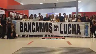 Transformación digital o despidos encubiertos: el conflicto que estalla en los bancos