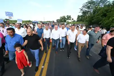 Ruta 325: Jaldo habilitó el nuevo asfalto y luces LED entre El Cercado y Capitán Cáceres