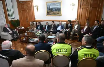 Reunión de gabinete en Casa de Gobierno: el detalle que pocos esperaban