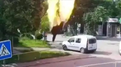 Cámara de seguridad captó el instante exacto: el misil que cayó en Zaporiyia y dejó 5 víctimas fatales
