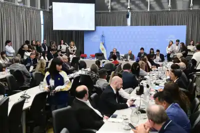 Dos proyectos clave para el Gobierno: el super-RIGI y la ley de lobby avanzan en Diputados
