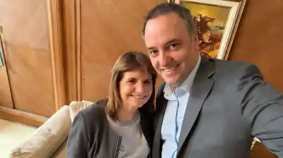 El dardo de Bullrich a Adorni por su patrimonio: “Es una omisión ética”