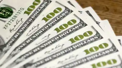 Dólar hoy: el blue y el oficial se tocan, pero el CCL se dispara