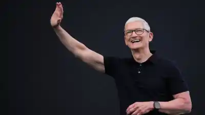 Tim Cook empieza a decir adiós: los 15 hitos que marcaron su era en Apple