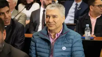 Salud deteriorada y un tumor: la Justicia reabre el pedido de prisión domiciliaria de Lázaro Báez