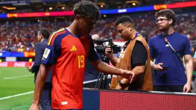 Lo que pasó con España en su debut mundialista que tiene a la prensa ibérica al borde del ataque