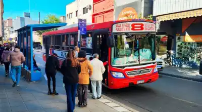 ¿Cuánto costará viajar en colectivo? Este martes definen el nuevo boleto en Tucumán
