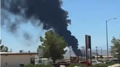 Tragedia en el desierto: un bombardero B-52 se estrelló en California y no habría sobrevivientes