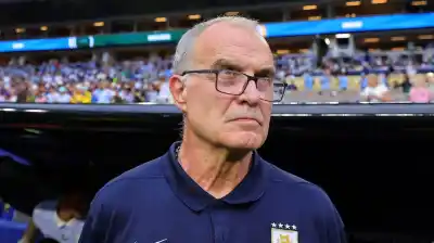 La insólita pregunta que descolocó a Bielsa tras el debut de Uruguay en el Mundial 2026