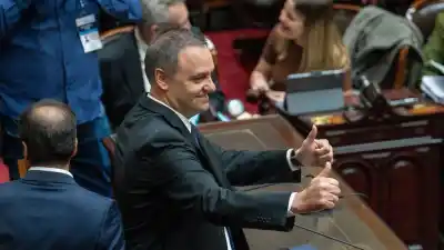 Blindaje a Adorni: el Gobierno dice tener el control, pero sus aliados se parten en dos