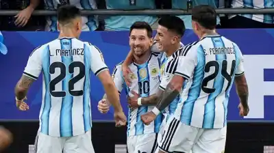 Mirá a cuánto está Messi del récord de goles en Mundiales tras el hat-trick a Argelia