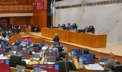 ¿Qué cambios se vienen en la Justicia y las escuelas? La Legislatura define claves del sistema