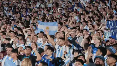 El efecto dominó de la goleada: viajes a Dallas, empanadas y camisetas explotan tras el triunfo argentino