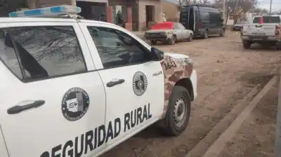 Cansado de la impunidad, cargó una vaca faenada al hombro y provocó un terremoto judicial en La Pampa