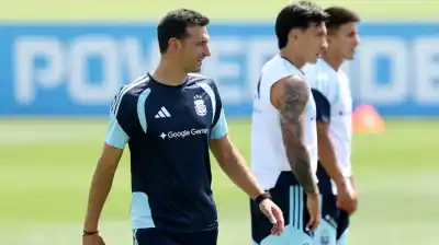 El equipo completo: Scaloni ya tiene a todos y asoma un cambio clave para el lunes