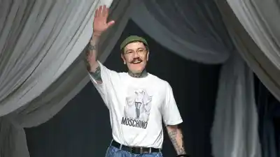 El diseñador argentino que enamoró a Italia se va de Moschino: lo que nadie contó