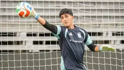 De sparring a viral: el insólito gol de arco a arco que llevó a Máximo Leguizamón al Mundial 2026