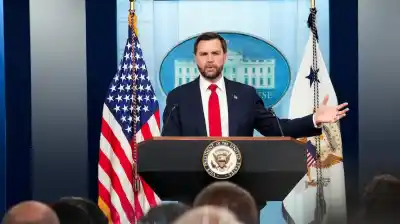 A horas de un nuevo cierre en Ormuz, el vicepresidente de EE.UU. confirma su viaje a Suiza