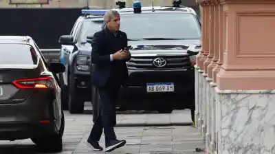 El Gobierno ya tiene los dólares para julio, pero la deuda que se viene es monumental