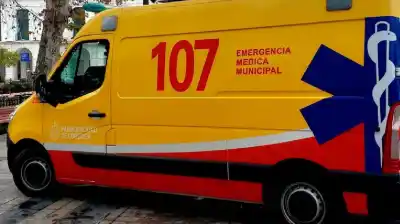 Jugaba al fútbol en Córdoba, se desplomó y los médicos no pudieron salvarle la vida