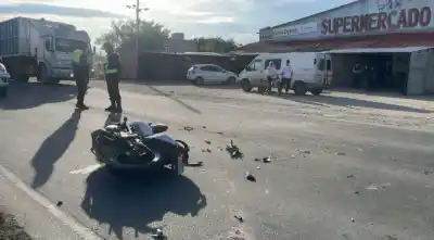 Chocó contra un furgón en la ruta y el impacto lo dejó herido: lo que se sabe del accidente en Ranchillos