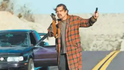 Hollywood Se Mira Al Espejo