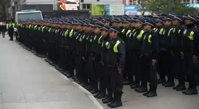 Más de 2000 policías y alcohol prohibido: los secretos del operativo por el 9 de Julio en Tucumán