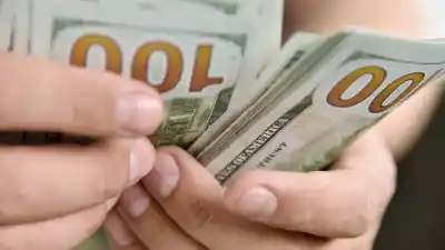 El dólar oficial se dispara y ya roza los $1500: ¿qué hay detrás de la suba?