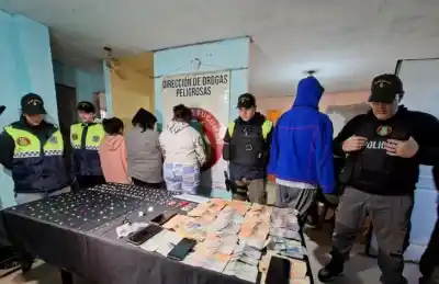 Allanaron una casa en el barrio 147 Viviendas y lo que encontraron adentro sorprendió a todos