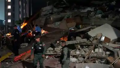 Terremotos en Venezuela: un edificio de 22 pisos se derrumbó y hay voluntarios buscando sobrevivientes