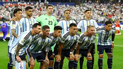 Sin Messi: la sorpresiva alineación de Argentina ante Jordania en el Mundial