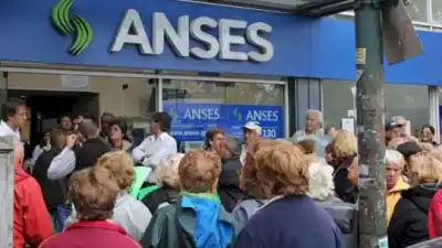 Aumentos Y Bonos De ANSES En Enero 2026: Los Nuevos Montos Y Cuándo Se Acreditan