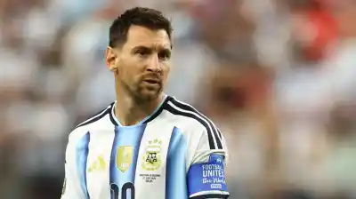 La inesperada decisión de Scaloni sobre Messi que cambia los planes de la Selección
