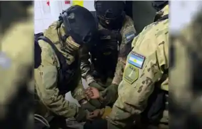 Se atrincheró con un cuchillo y nafta: el tenso momento que vivió un barrio de El Colmenar