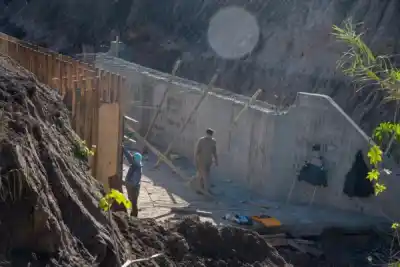 ¿Se inundan cada vez que llueve? La obra que promete aliviar a 20 mil vecinos de la zona sur