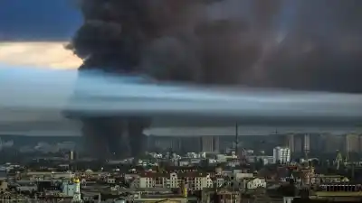 La noche que Kiev tembló: 25 muertos y 85 heridos en el bombardeo más feroz desde 2022