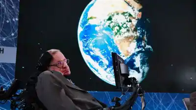 La advertencia de Stephen Hawking sobre la IA que hoy resuena más fuerte que nunca