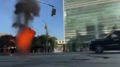 Se prendió fuego frente a la ONU en Nueva York: su protesta contra China terminó en tragedia